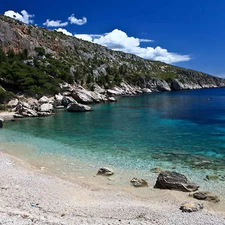 Robinson Elizabeta Apartman *