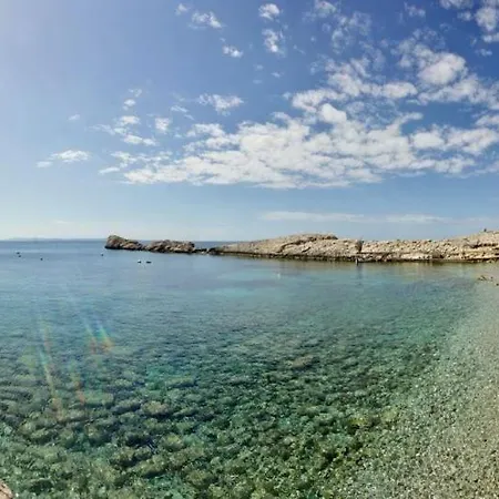 Robinson Elizabeta Apartman *