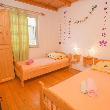 Apartamento Robinson Elizabeta *